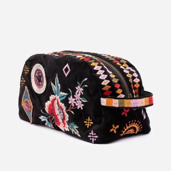 NWT Johnny Was Biya JWLA Embroidered Margo Patched Makeup Cosmetic Toiletry Bag - Picture 1 of 8